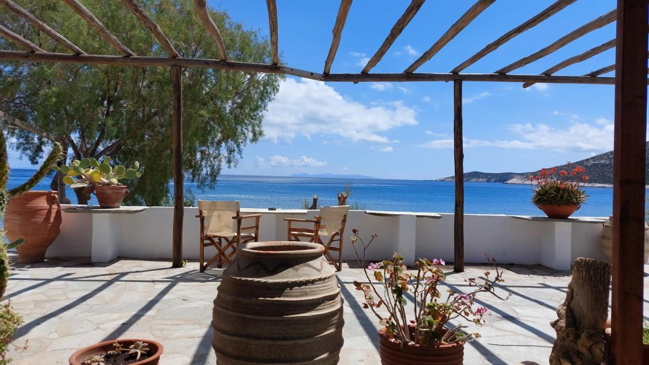 Styfilia Beachfront Apartments Platis Gialos  Esterno foto