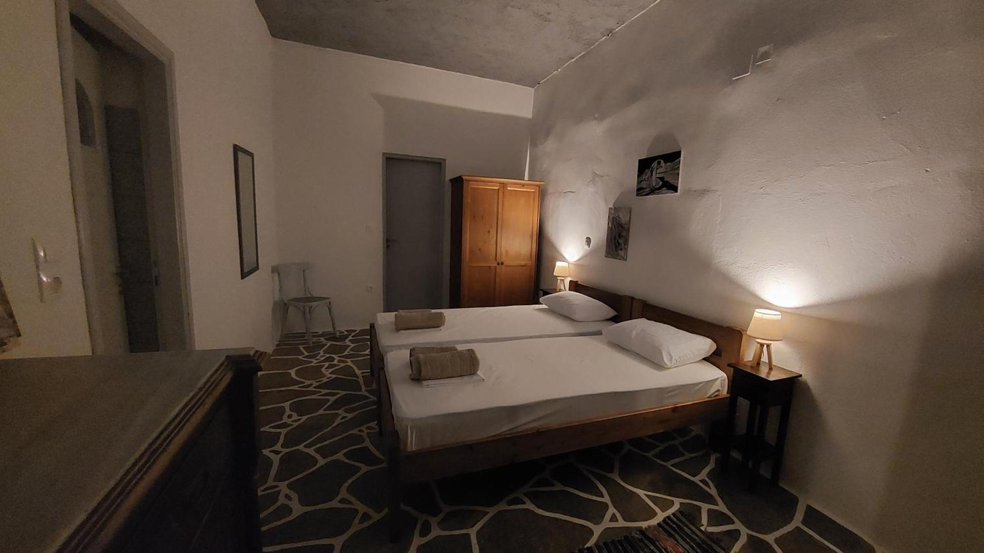 Styfilia Beachfront Apartments Platis Gialos  Esterno foto