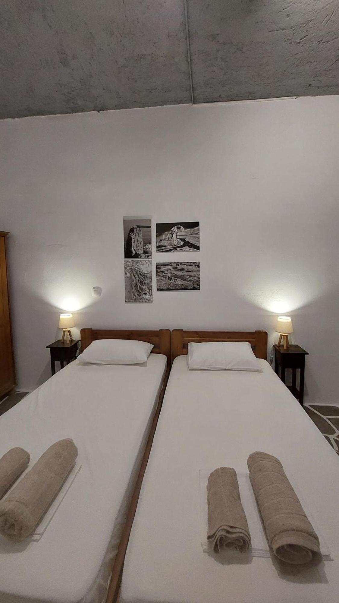 Styfilia Beachfront Apartments Platis Gialos  Esterno foto